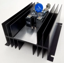 D2475 Crydom Solid State Relay 3-32V *NEXT DAY OPTION*