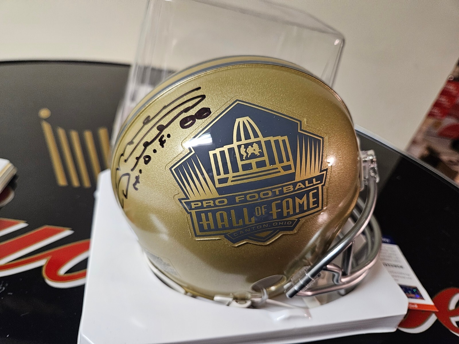 Mike Ditka "H.O.F. 88" Signed Autographed Gold HOF Mini Helmet - PSA DNA COA 