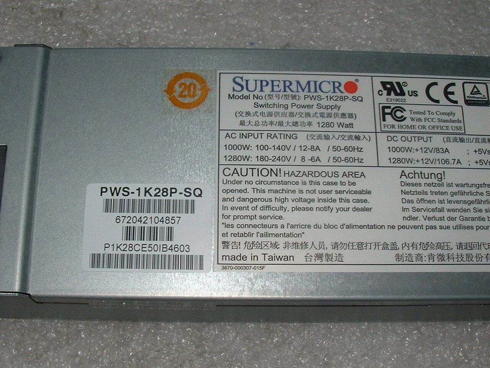 Supermicro 4U 32x 3,5 bahías 4 nodos / 8x E5-2660 v3 2,6 GHz / 64 GB de RAM / 9207-8i Foto 4 de 4