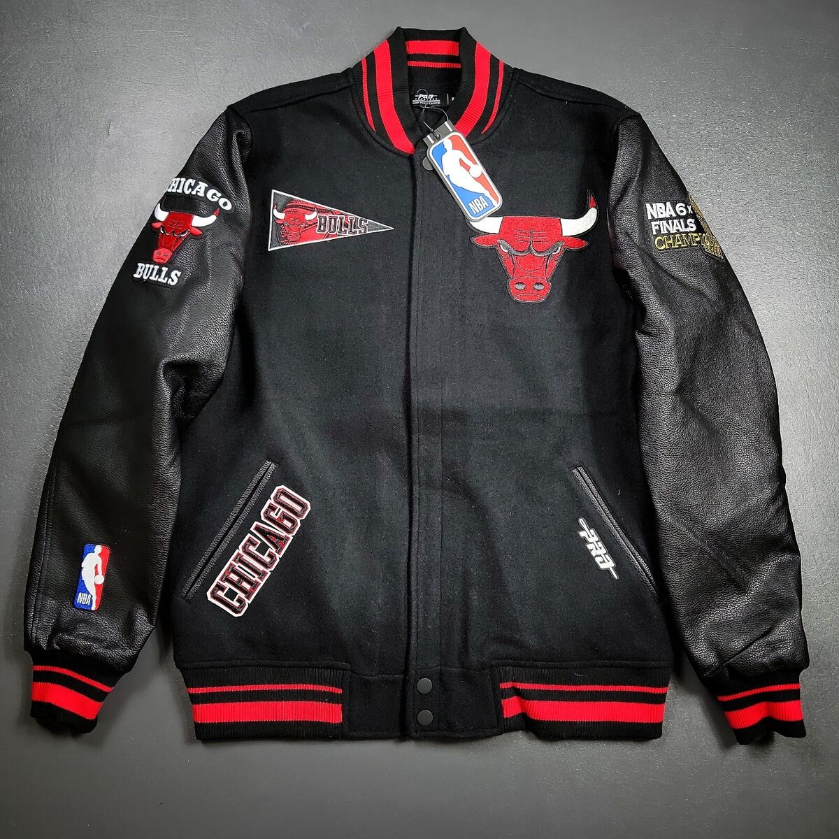 Pro Standard Nba Chicago Bulls Logo Varsity Jacket