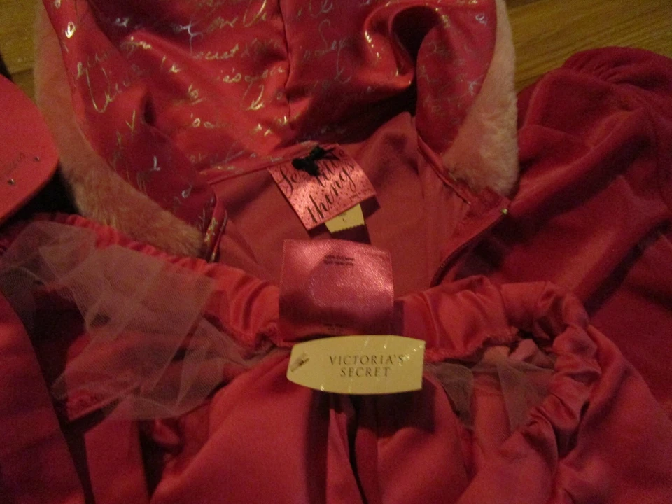 4 piezas De colección Victoria Secret Sexy Pequeña Cosa Santa Bebé Sudadera con Capucha Sombrero Falda Brillante L Foto 4 de 4
