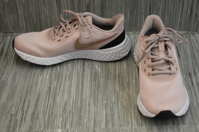  ›  › Athletic Shoes (0193151523785)