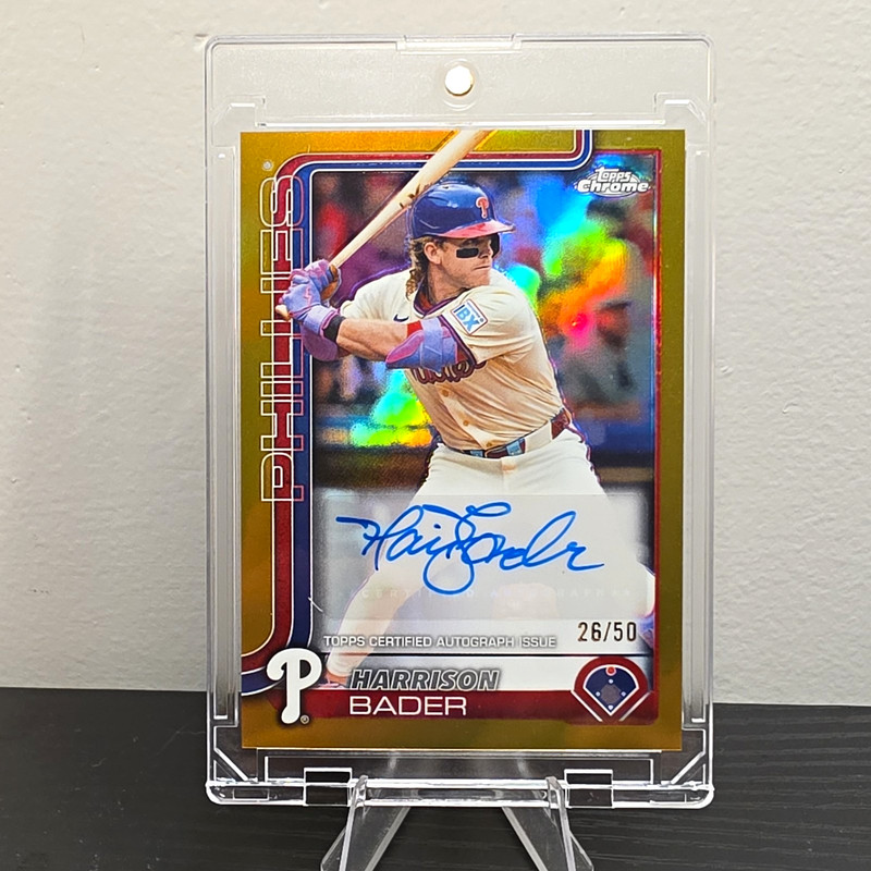 Topps Chrome Update Series 2025 Harrison Bader Auto Phillies 26/50 (TRUE GOLD)๐ฅ