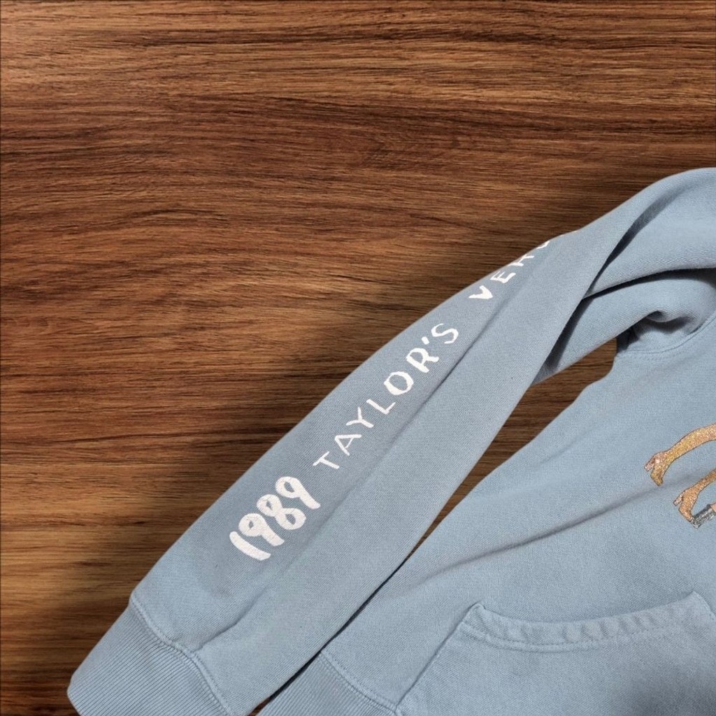 1989 Taylor Swift Dusty Blue Oversized Graphic Hoodie Sweatshirt image 3