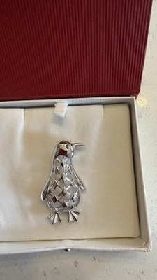 Trifari Silver Tone Penguin Brooch Pin