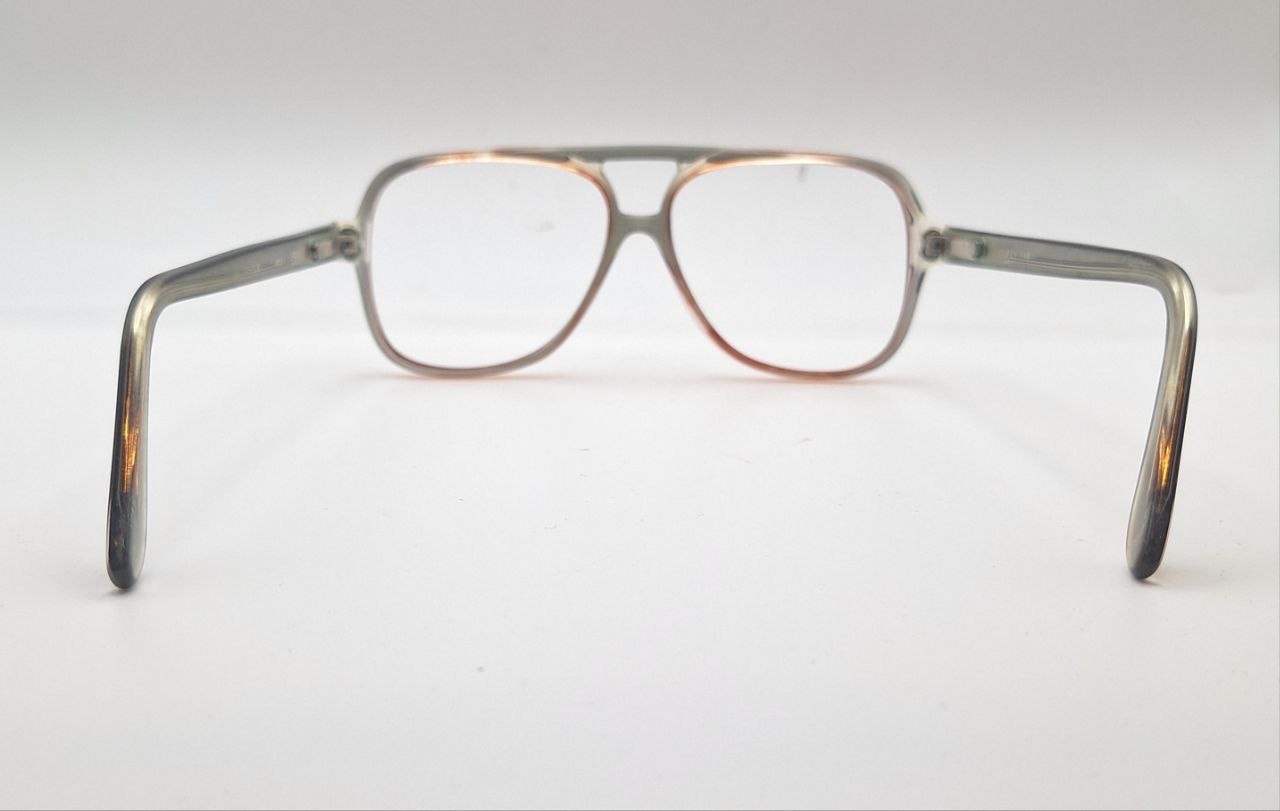 Vintage REM Gray Translucent Pilot Sunglasses FRA… - image 6
