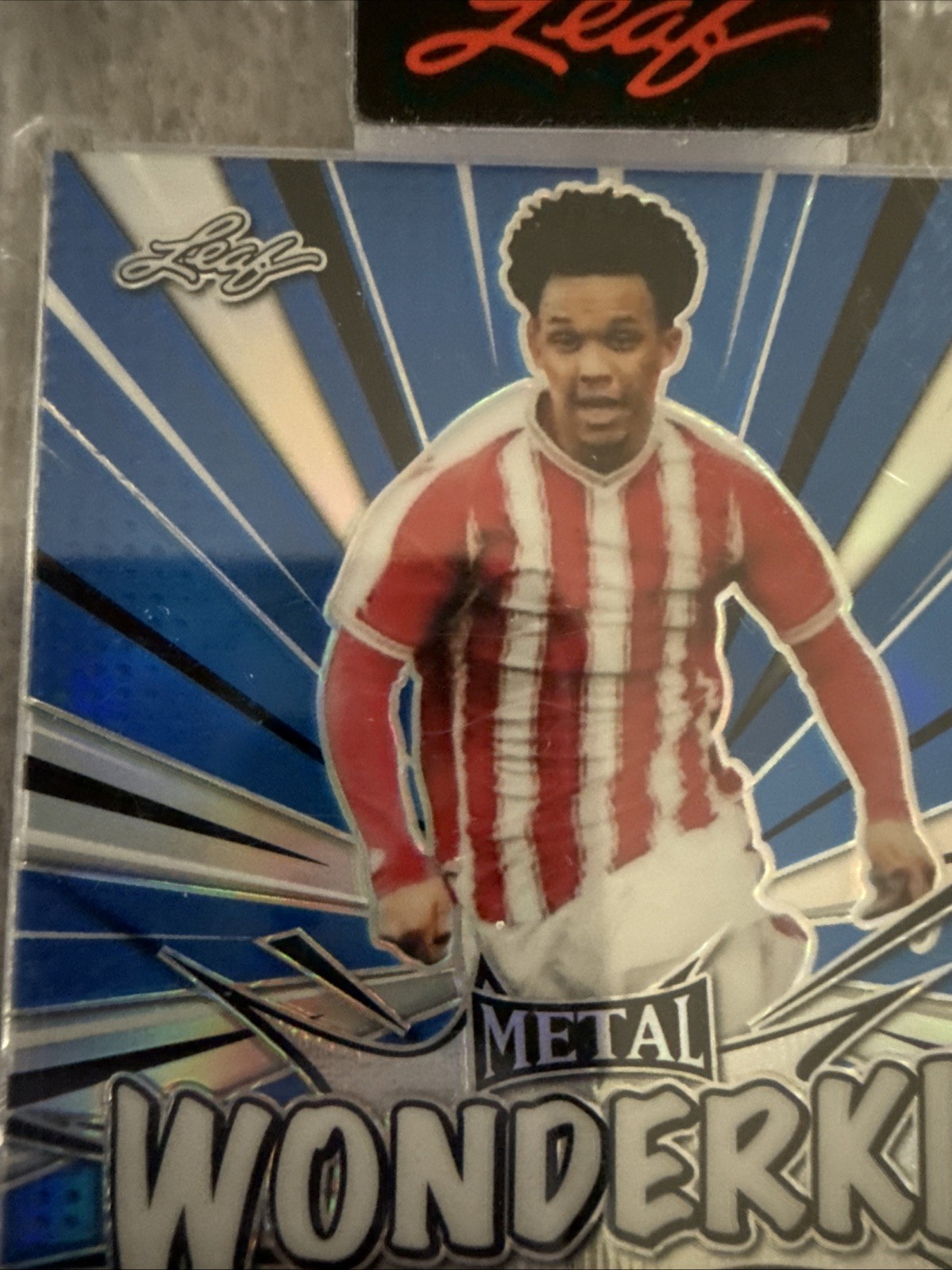 2022 Leaf Metal D'Margio Wright-Phillips Wonderkid Auto Prismatic Blue /25 view 3