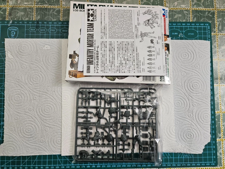 GERMAN MORTAR TEAM & BRICK WALL - TAMIYA & ITALERI SCALA 1/35 - Immagine 2 di 3