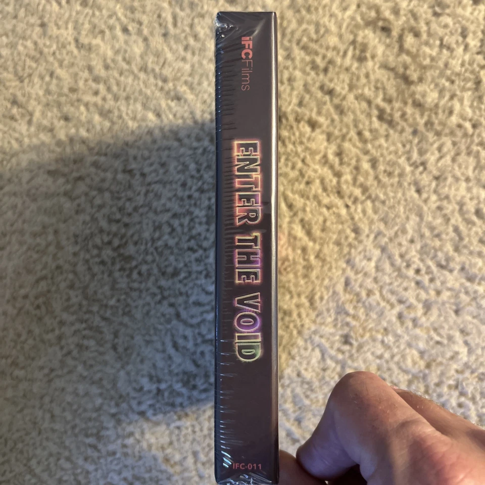 Enter The Void (IFC Films, Limited Edition Blu Ray, 2009) OOP Slip box And Book - Image 2 of 4