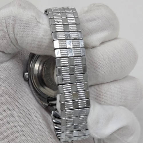 Orologio da polso uomo automatico vintage Timex Viscount 46950-3373 1973 argento giorno/data - Foto 6 di 8