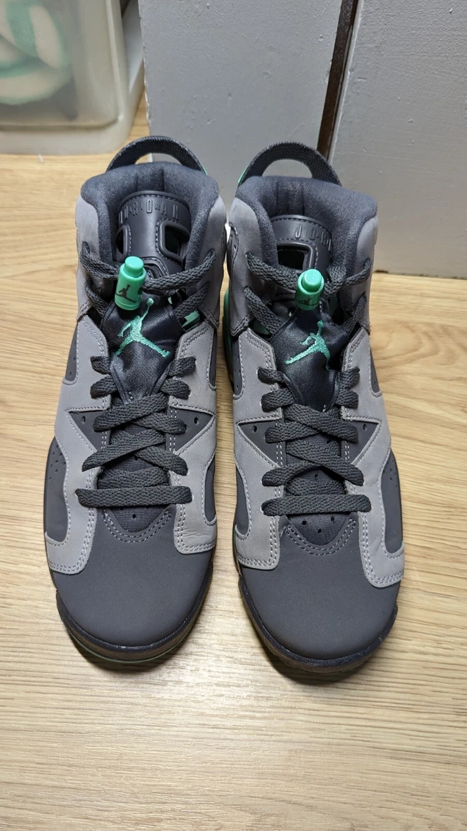 Jordan retro shop 6 green glow