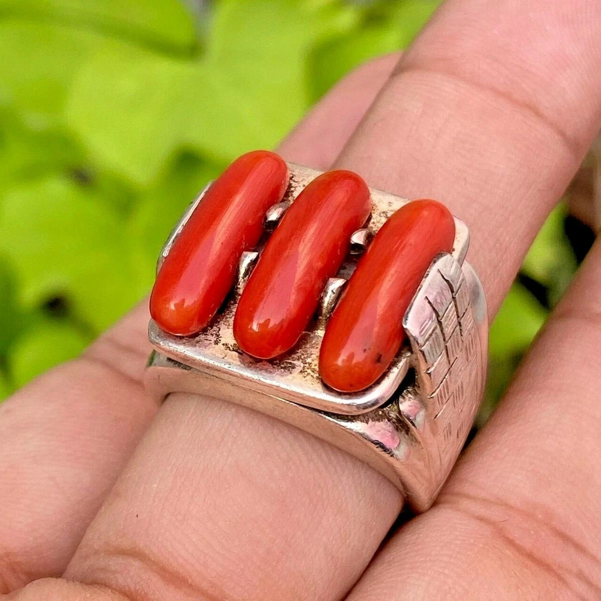 Red Oval Italian Coral Ring, Size: 6 at Rs 8212/piece in Delhi | ID:  21747051855