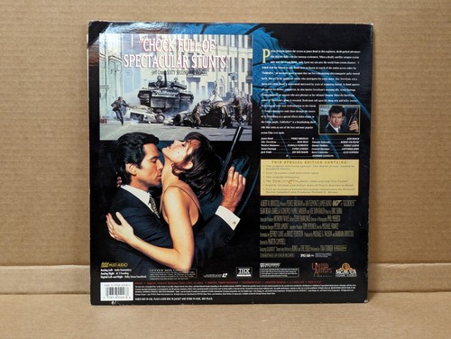 Goldeneye (1995) Laserdisc Letterbox Edition James Bond Pierce Brosnan 007 MGM - Picture 2 of 3