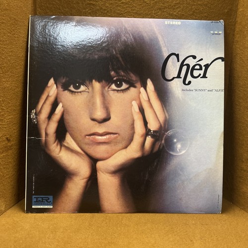 CHER Self Titled (Her 3rd Album) Vinyl LP 1966 Mono Imperial LP-9320 - Foto 2 di 5