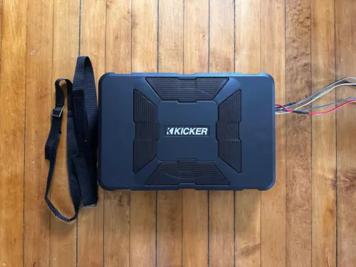 Kicker 11HS8 8" Hideaway Powered 150 Watt Subwoofer