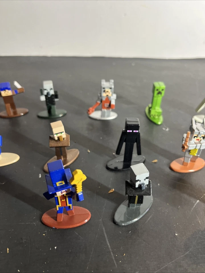 Jada Toys Minecraft Dungeons Nano Metalfigs Set of 20 Die Cast Figures 2020 - Image 4 of 4