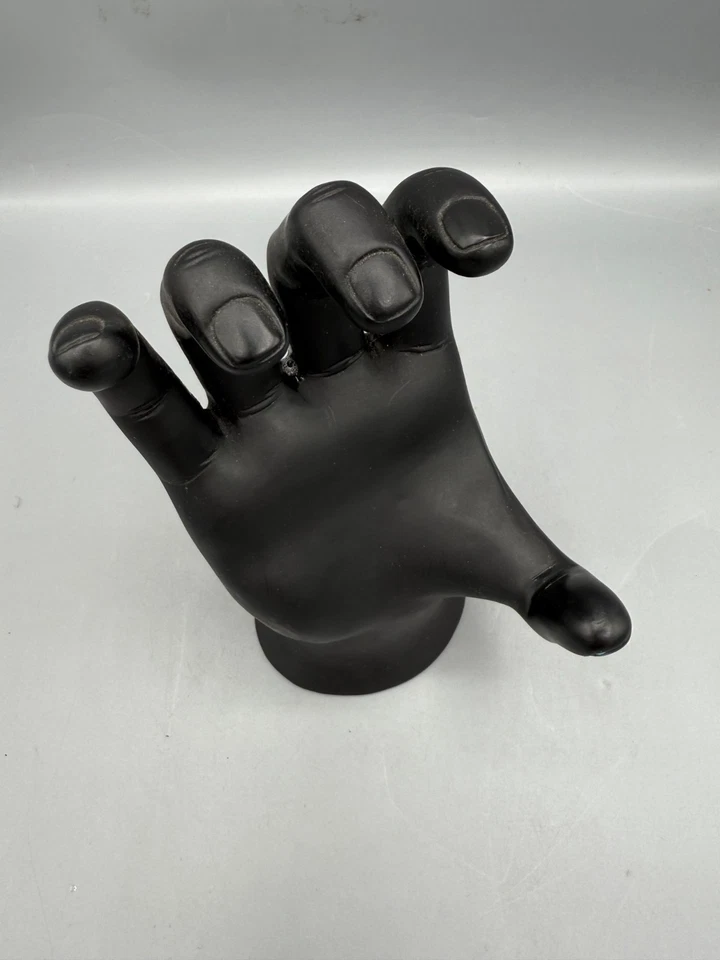 Soporte/soporte en forma de mano para decoración de escritorio de hogar de resina negra mate Luyesa DESIGN Foto 2 de 4