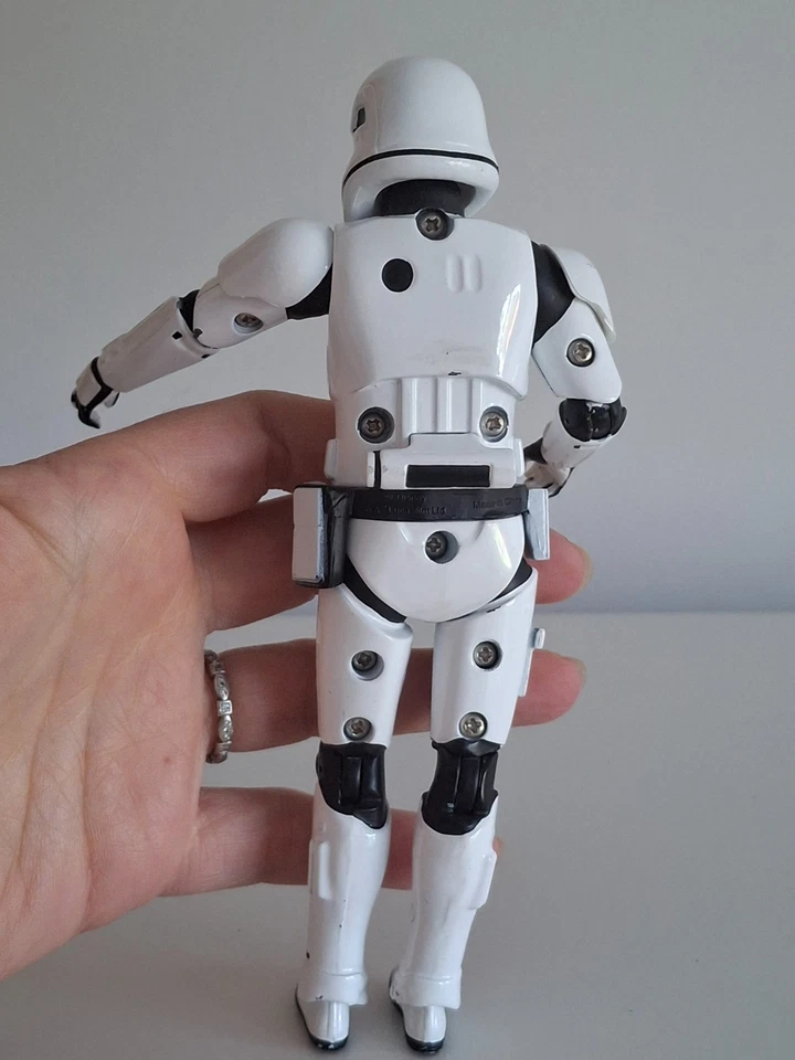 STAR WARS ELITE SERIES FIRST ORDER STORMTROOPER DISNEY STORE DIE CAST - Image 3 of 4