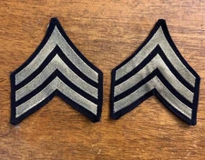 UNISSUED! ORIGINAL 1 Pair of WWII US Army Sergeant Sleeve Chevron Patches