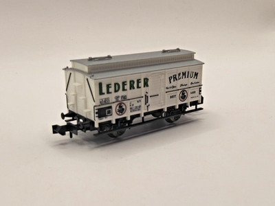 Spur N - Kühlwagen (Bierwagen), 2-achsig, weiß, ´LEDERER´, ´PREMIUM´