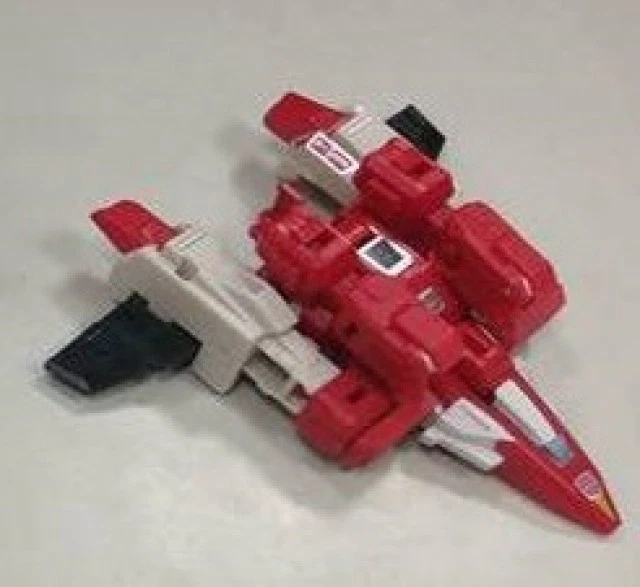 Deluxe Wingspan Cloudraker Limited Edition Exclusive Transformers Generations - Image 3 of 4
