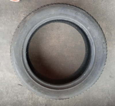 Fullrun 225/50/17 Zoll teilweise abgenutzter Reifen - 4 mm Profiltiefe