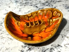 ARNELS "Burger" Vintage MCM Ceramic Orange Yellow Ashtray Dish 6.5" 1970's