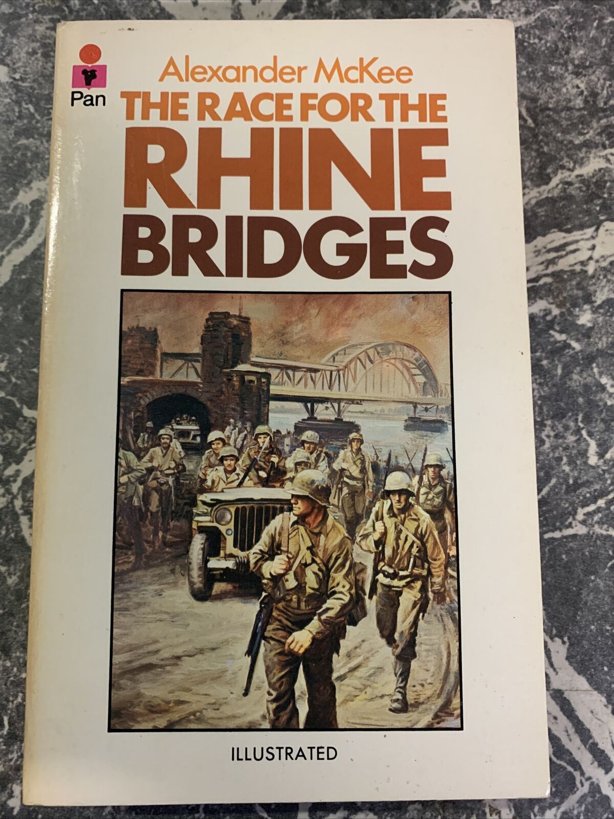 VINTAGE BOOK WAR WW2 PAPERBACK RACE FOR THE RHINE BRIDGES MCKEE 6
