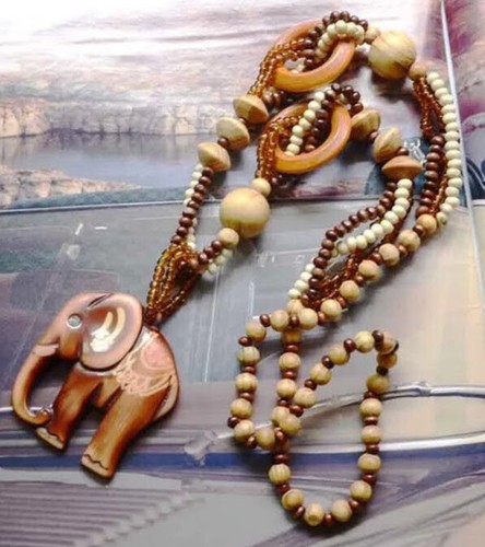 Collar Elefante Madera con Cuentas de Madera 24" Largo D-1377 - Imagen 6 de 10