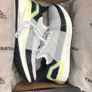 ultraboost 19 black green
