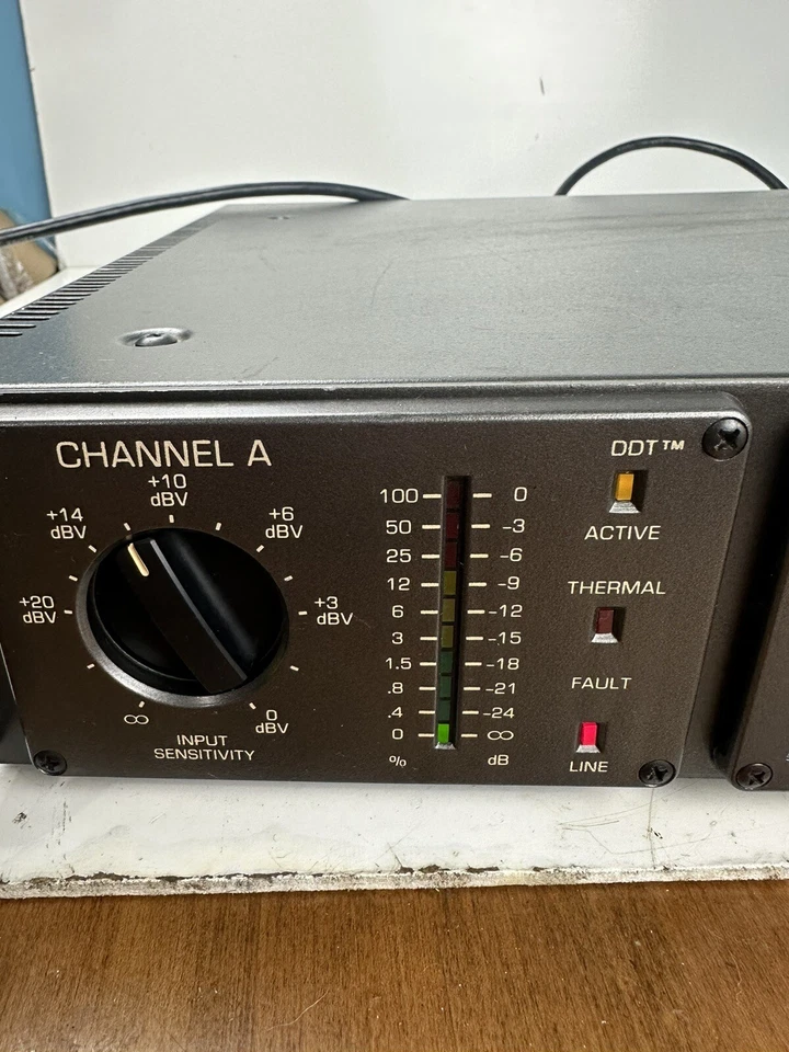 Peavey USA DECA/724 Digital Professional Stereo Power Amplifier One Line Fault - Image 3 of 4