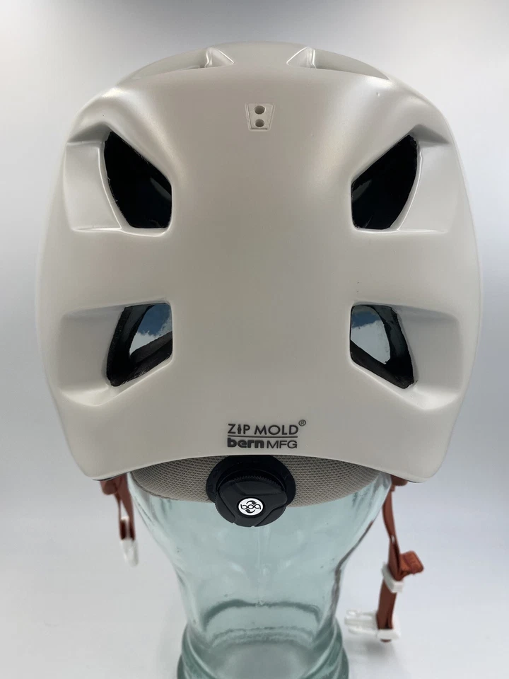 NEW Bern MELROSE Women’s Bicycle Helmet Size XS/S 52-55.5mm BOA Flip Visor Satin - Image 4 of 4