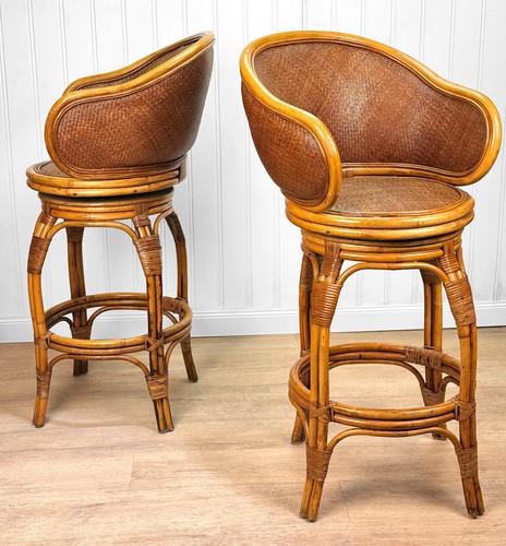 Vintage Coastal Rattan & Wicker Swivel Tiki Bar Stools - A Pair - Picture 3 of 12