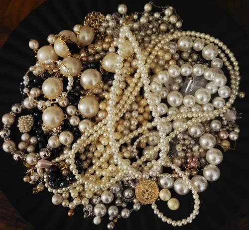 HUGE LOT Vtg to Now Pearl Jewelry MIX Costume/Fine Neck,Bracelets,Earrings 95pcs