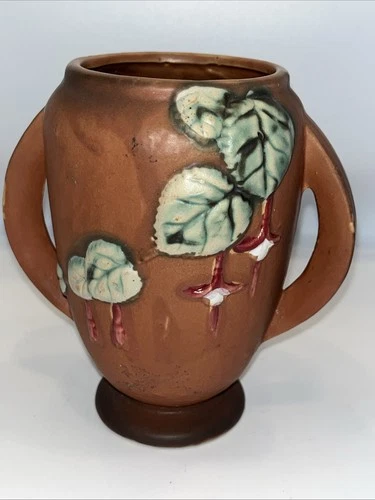 Vtg 1930s Roseville Art Pottery Fuschia 2-handle Vase 893-6 Brown