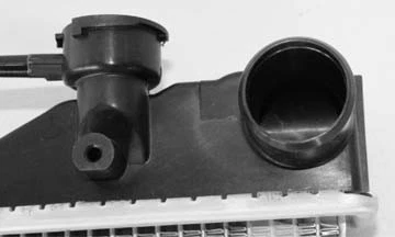 Radiator for 99-02 Subaru Impreza/ Forester Automatic Single Row - Image 3 of 4