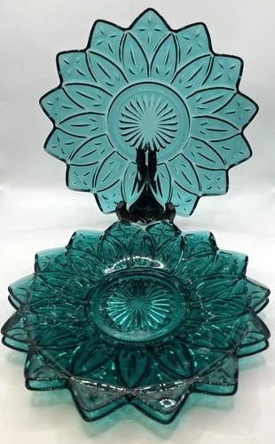 VTG Set 3 Federal Glass Teal Blue Green Petal Pattern Salad Dessert Plates 9.5”