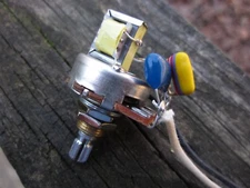 Passive  Cocked Wah Tone Pot Bourns Mid range Position KellingSound