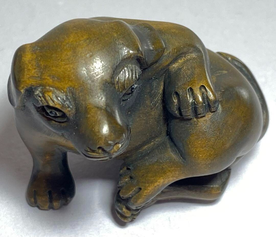 根付(netsuke) 犬の値付　友重作　木製　江戸時代 根付(netsuke) 犬の値付 友重作 木製 江戸時代 Vintage Japanese