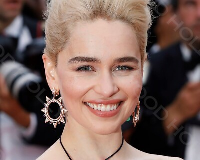 Emilia Clarke 8x10 Photo WM