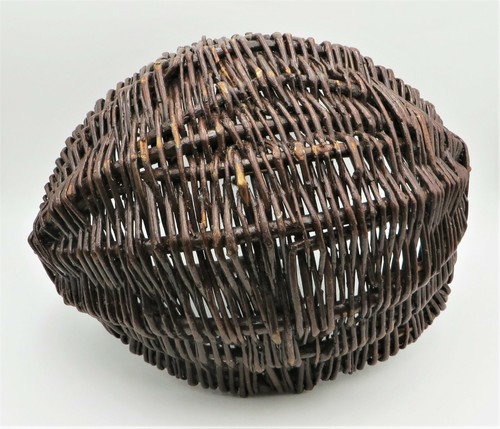 Sturdy Large Vintage Buttocks Egg Gathering Wicker Basket God's Eye Wood Handle - Picture 6 of 6