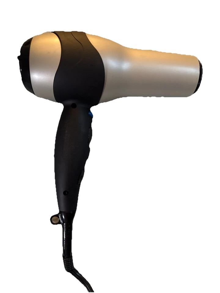 Secador de pelo Revlon Essentials Foto 2 de 4