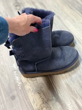UGG Kids Bailey Bow II Boots Navy Blue Size 2   Genuine