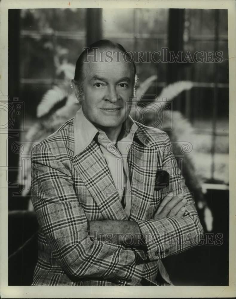 1975 Press Photo Close up view of Bob Hope - lrx03646