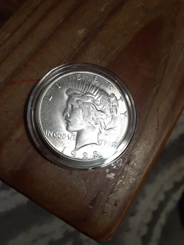 1923 S Peace Silver Dollar $1 XF Extra Fine 90% Silver Very Nice Coin