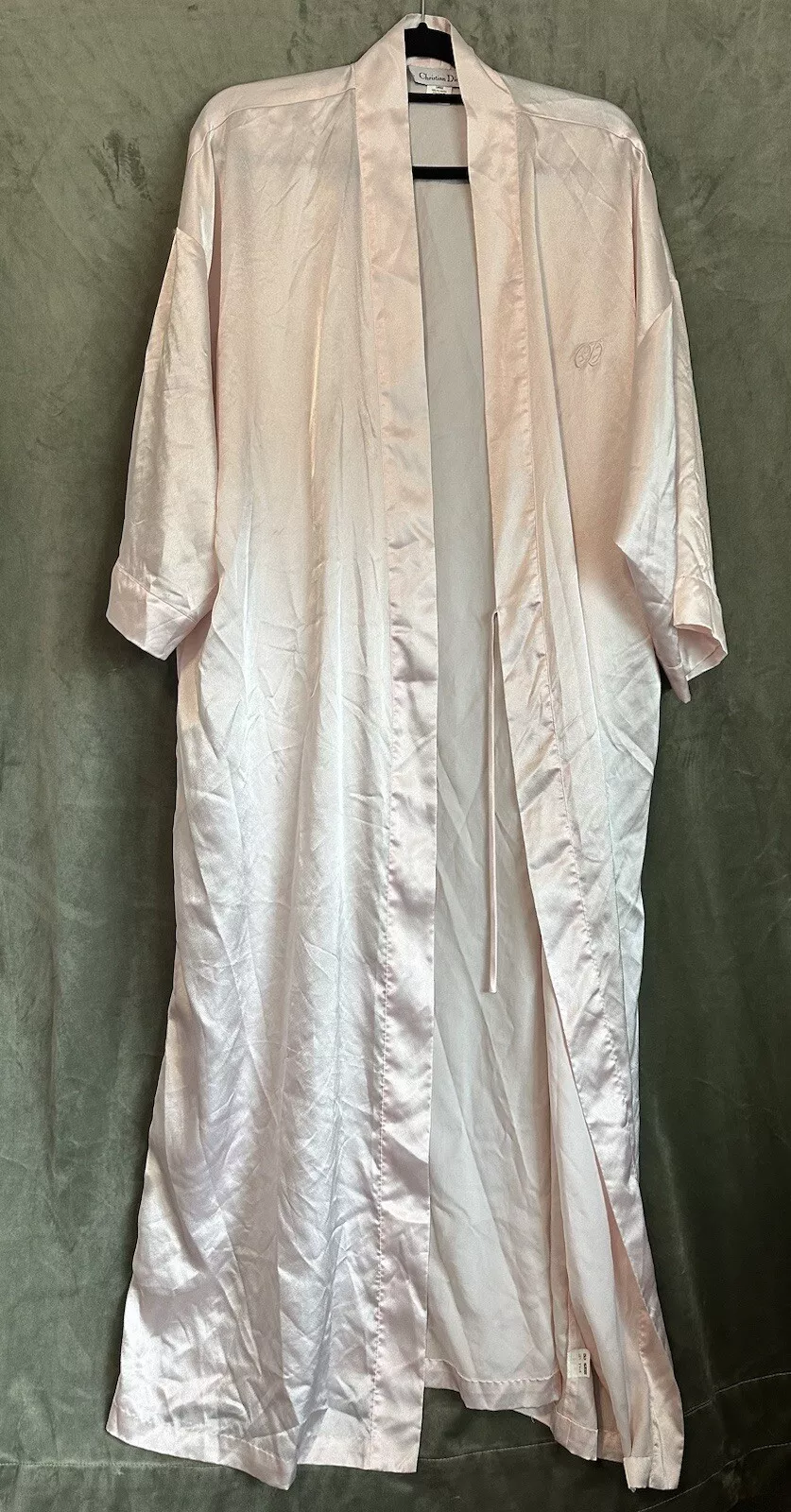 Robe vintage Christian Dior satin soyeux manches 3/4 rose pâle style 335329N taille L