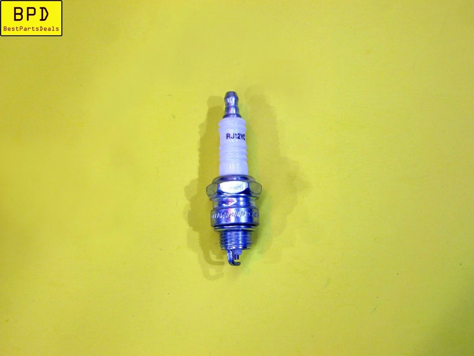 Juego de 4 bujías #14 CHAMPION RJ12YC Foto 4 de 4