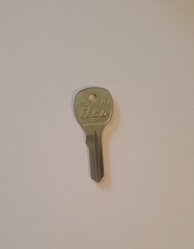 AF1 Ilco Key Blank 1652 for Mailboxes by Auth-Florence, one key (NEW Stock) - Picture 2 of 3