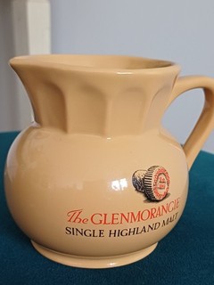 Lovely Vintage Condition 1 Pint Ceramic Water Jug 'Glenmorangie Whisky'