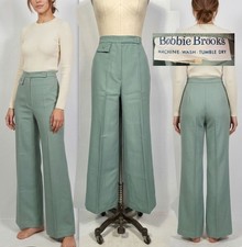 Vintage 1970  s Green Bobbie Brooks Polyester Bell Bottoms Wide Leg Pants 24.5 W
